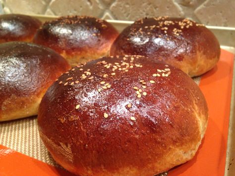 Whole Wheat Brioche Buns, Batter Bread, Sugar Busters, Homemade Brioche, Brioche Recipe, Brioche Bun, Yeast Breads, Rustic Bread, Brioche Bread