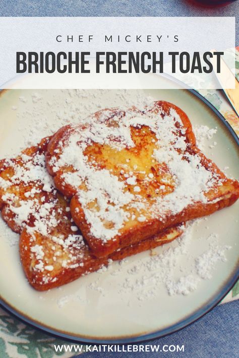 Disney French Toast, Disney World Food Recipes, Disney Breakfast Recipes, Disney Recipes Copycat, Countdown To Disney, Disneyland Recipes, Toast Restaurant, Brioche French Toast Recipe, Disney Breakfast