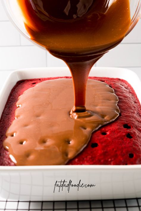 Brownie Poke Cake Condensed Milk, Red Velvet Oreo Poke Cake, Red Velvet Poke Cake Condensed Milk, Poke Cake Recipes Condensed Milk, Poke Cakes Condensed Milk, Brownie Poke Cake, Red Velvet Poke Cake Recipe, Fudge Ice Cream Topping, Red Velvet Cake Mix Recipes