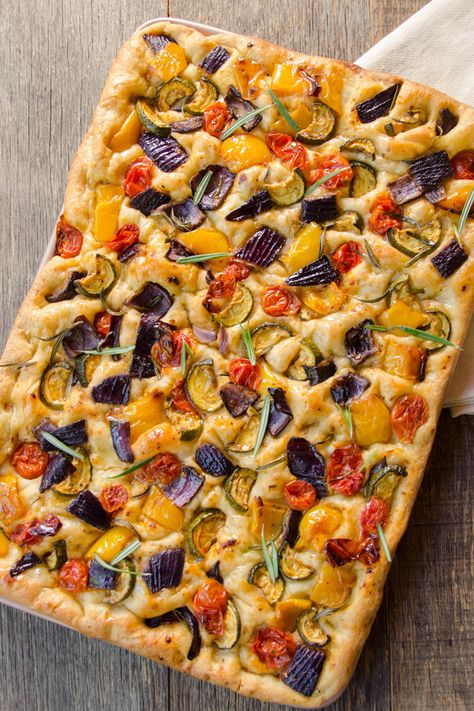 Focaccia Art, Blue Jean Chef, Foccacia Bread, Fresh Baked Bread, Vegetable Bread, Focaccia Bread Recipe, Focaccia Recipe, Roasted Vegetable Recipes, Bread Art