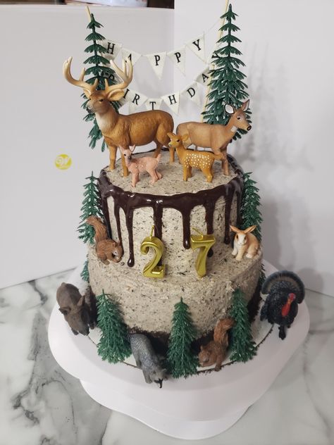 Wildlife Birthday Cake, Cake Forest Theme, Zoo Theme Birthday Cake, Forest Birthday Cake, Woodland Animal Birthday, Animal Theme Birthday, Bday Party Kids, Animal Birthday Cakes, Zoo Theme