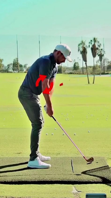 Improve your golf swing mechanics and lower your handicap with these effective exercises. Golf Lessons Swings, Golf Slice, Golf Techniques, Golf Inspiration, Golf Videos, Rory Mcilroy, Golf Drills, Golf Drivers, Golf Exercises