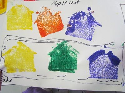 Making our own maps in preschool Preschool Family Theme, Preschool Social Studies, Preschool Family, Open Ended Art, Teach Preschool, All About Me Preschool, Transportation Preschool, Preschool Units, Transportation Theme