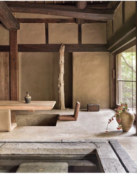 Axel Vervoordt, Wabi Sabi Interior, Architecture Restaurant, Japanese Style House, Casa Country, Wabi Sabi Style, Japanese Interior Design, 카페 인테리어 디자인, Room Deco