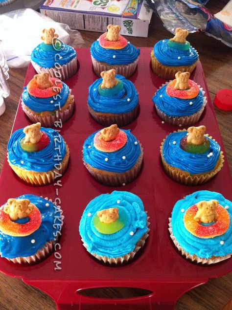 Waterpark Birthday Cake, Waterpark Cake, Cake Ideas For Teens, Birthday Cake Ideas For Teens, Pool Cupcakes, Pool Cakes, Pool Birthday Cakes, Swimming Pool Cake, Cupcakes Funfetti