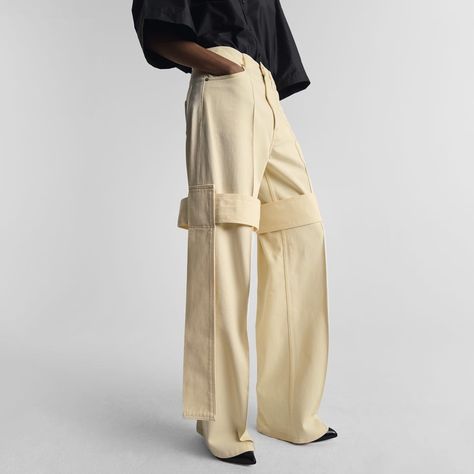 Strap Jeans, Trousers Details, Yellow Denim, Smarty Pants, Phoebe Philo, Knitwear Dress, D Rings, Women Pants, Mens Streetwear