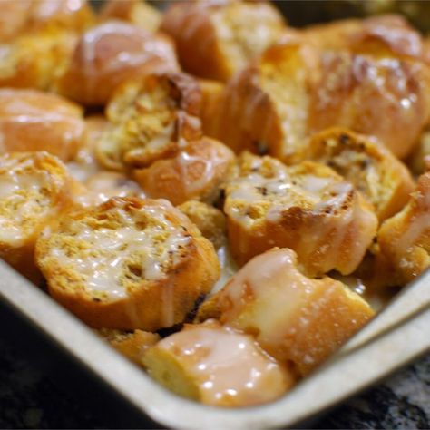 Doughnut Bread Pudding Recipe | Allrecipes Doughnut Bread Pudding Recipe, Doughnut Bread Pudding, Doughnut Bread, Recipe Donut, Donut Bread Pudding, Donut Bread, Bread Puddings, Bread Dishes, Bread Pudding Recipe