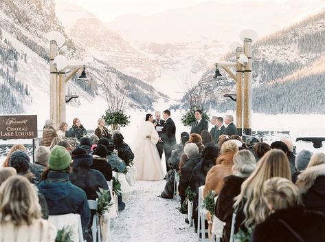 Louise Lake, Lake Louise Wedding, Montana Winter, Fairmont Chateau Lake Louise, Chateau Lake Louise, Rustic Romance, Dream Wedding Venues, Rocky Mountain Wedding, Travel Globe