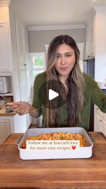 Low Carb Baked Feta Pasta, Low Carb Recipe Videos, Low Carb Love Recipes, Baked Feta Pasta With Cherry Tomatoes, Feta Tomato Bake, Low Carb Recipes Videos, Feta Pasta Bake, Chicken Cherry Tomatoes, Feta Tomato Pasta