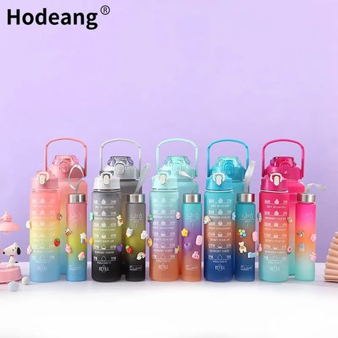 Three pieces set 1L water bottle large capacity portable sports water bottle with cute three-dimensional sticker Motivational Water Bottle, Portable Water Bottle, Drink Straw, Pig Lovers, Prank Videos, Water Consumption, Vacuum Flask, Sport Water Bottle