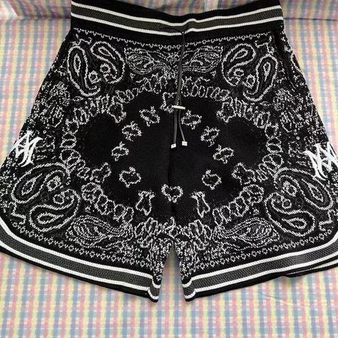 Amiri Black Bandana Jacquard Shorts Mens XL Black And White Bandana, White Bandana, Black Bandana, Maroon Shorts, Pattern Black And White, Black High Waisted Shorts, Polka Dot Shorts, Silk Shorts, Bandana Print