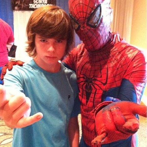 my absolute favorite super hero of all time, oh and theres spider man in the picture as well Chandler Riggs, Decorating Inspiration, Interior Design Ideas, Social Media Management, Home Decorating, Web Interface, Walking Dead, The Walking Dead, Spiderman