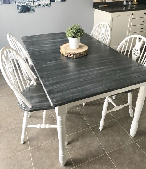 Chalk painted table and chairs. Used Rust-Oleum’s Chalked in Charcoal Grey and Country Grey, white and black paint. Trick is mixing with water. Finished with semi-gloss water-based polyurethane. Black And Gray Dining Table, Kitchen Table With Grey Floors, Black And Grey Kitchen Table, Black And Grey Dining Table, Grey Stained Wood Table, Black And White Kitchen Table, Painted Kitchen Table, Chalk Paint Dining Table, Chalk Paint Kitchen Table