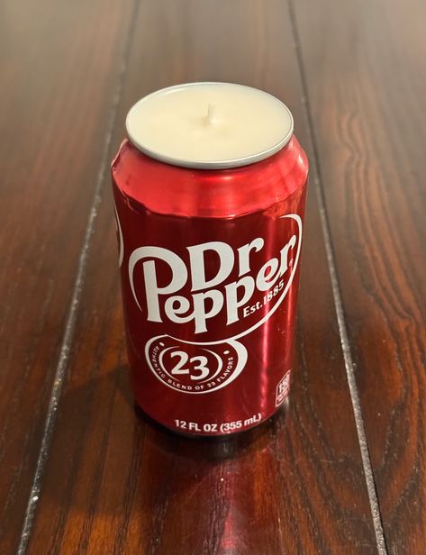 Dr Pepper scented soy wax candle. Smells like Dr. Pepper. All natural soy wax that burns long and clean. Environmentally friendly and does not emit soot Dr Pepper, Hand Candle, Soda Pop, Soy Wax Candle, Wax Candle, Candle Containers, Etsy Candles, Soy Wax Candles, Christmas List