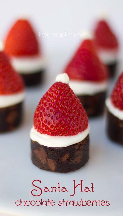 50 Fun & Festive Holiday Desserts! Strawberry Santa Hats, Strawberry Santa, Good Desserts To Make, Strawberry Santas, Easy Dessert Recipes Christmas, Christmas Brownies, Strawberry Brownies, Xmas Desserts, Best Christmas Desserts