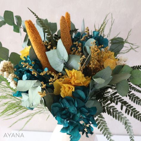 Mustard Yellow And Teal Wedding, Trendy Bouquet, Dried Statice, Yellow Flowers Bouquet, Bold Bouquet, Preserved Flowers Bouquet, Mustard Yellow Decor, Bright Bouquet, Tropical Wedding Theme