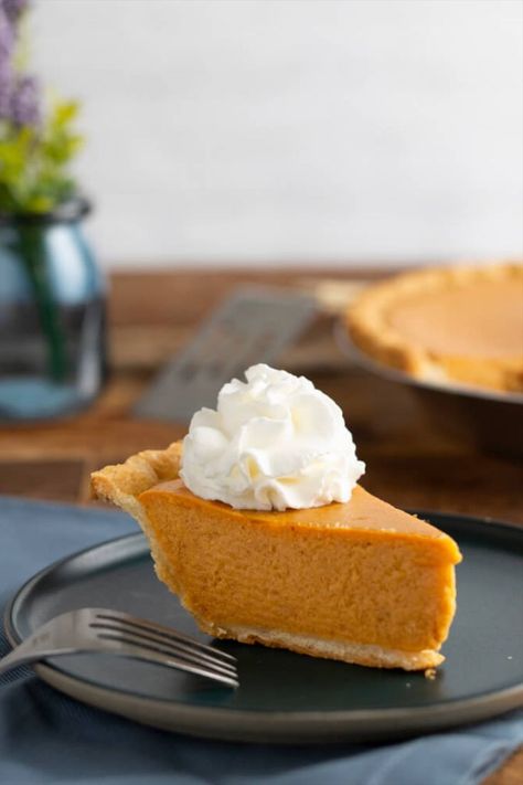 Our classic sweet potato pie recipe couldn’t get any easier to make! Just blend microwaved sweet potatoes with sugar and spices, pour into a Marie Callender’s® pie shell and bake! Eggnog Pumpkin Pie Recipe, Dessert Fall, Microwave Sweet Potato, Fresh Pumpkin Pie, Slice Recipes, Best Pumpkin Pie Recipe, Peach Crisp Recipe, Train Pumpkin, Pumpkin Pie Recipe Easy