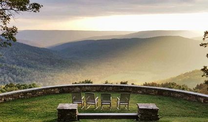 Myers Point - Venue - Sewanee, TN - WeddingWire Sewanee Wedding, Barn Reception, Wedding 2025, Sunset Wedding, Event Services, Park Wedding, Park Weddings, Outdoor Wedding Venues, Gated Community