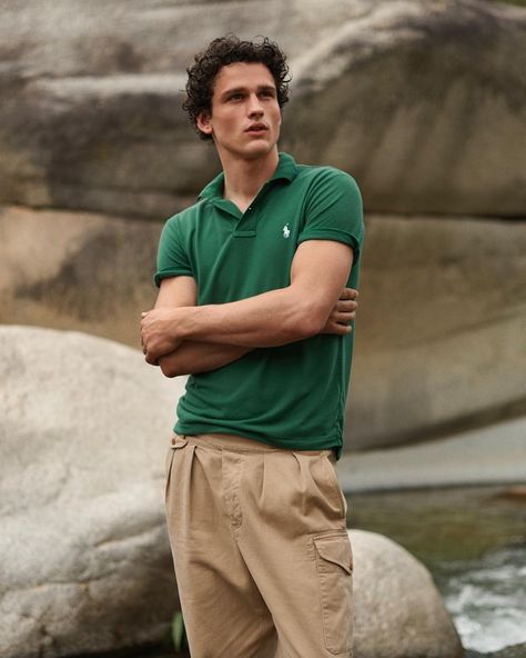 Sprinter Workout, Men Chinos, 50s Men, Ralph Lauren 2019, Men's Spring Fashion, Simon Nessman, Crewneck Sweaters, Crew Clothing, Polo Sport