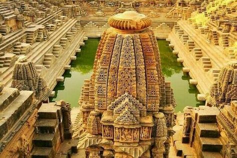 An architectural marvel that dates back to the zenith of Indian architecture. Modhera Sun Temple, Sun Temple, Temple India, India Travel Places, Indian Temple Architecture, India Architecture, Ancient Indian Architecture, Temple Photography, Amazing India