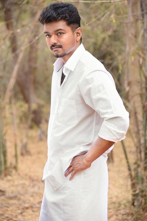 Vijay Vijay Puli, Vijay Images, Bobby Simha, Stylish Glasses For Men, Famous Indian Actors, Allu Arjun Images, Profile Wallpaper, Daily Makeup Routine, Vijay Actor