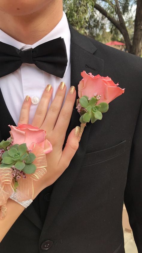 Corsage Pictures, Pink Corsage And Boutonniere, Pink Rose Corsage, Grad Flowers, Prom Flowers Corsage, Prom Corsage And Boutonniere, Prom Bouquet, Prom Pictures Couples, Prom Picture Poses