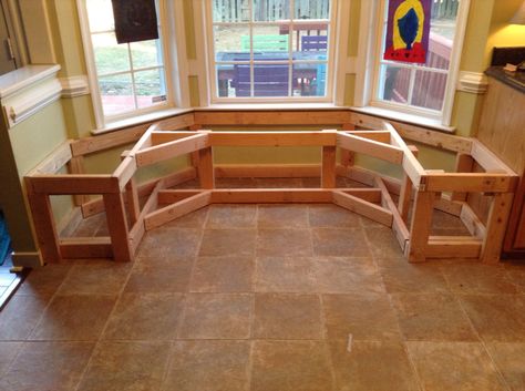 DIY bay window bench (in progress, just frame) Built In Bench Seating Kitchen, Bay Window Seating Kitchen, Bay Window Exterior, Bay Window Benches, Built In Bench Seating, Kitchen Bay Window, Breakfast Nook Table, Window Seat Kitchen, Bench Seating Kitchen