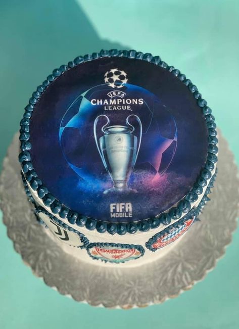 Champions League Cake, Champions League Party, Fifa Cake, Cristiano Ronaldo Birthday, Ronaldo Birthday, Champions League 2015, Football Birthday Cake, Football Themes, Simple Birthday Cake