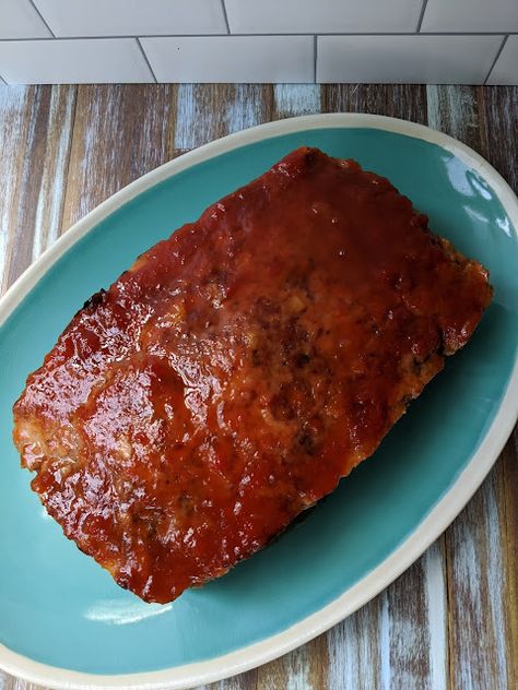 Teriyaki Meatloaf, Turkey Burger Recipes Healthy, Recipes Using Ground Beef, Delicious Meatloaf, Beef Meatloaf, Homemade Meatloaf, Meatloaf Ingredients, Good Meatloaf Recipe, Turkey Burger Recipes