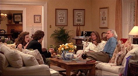 nancy meyers movies houses | All Things Luxurious: Nancy Meyers Movie Interiors: Father of the ... Father Of The Bride Movie, Father Of The Bride House, The Bride Movie, Nancy Meyers Movies, Famous Houses, Nancy Meyers, Deco Retro, Coffee Table Styling, Movie Sets