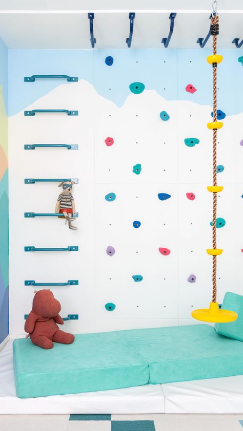 Toddler Ocean Room, Playroom Climbing, Playroom Murals, Active Playroom, Bright Playroom, Toddler Room Organization, Playroom Mural, Indoor Playground Design, Indoor Playroom