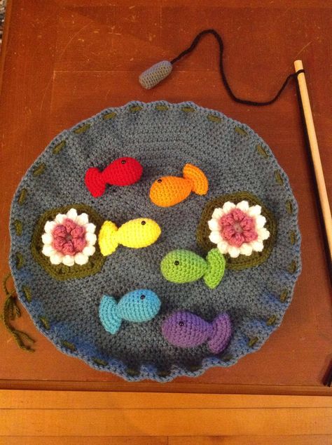 Birthday present for my 2-year-old niece. - Imgur                                                                                                                                                                                 More Crochet Game, Crochet Baby Toys, The Pond, Crochet For Kids, Knitted Toys, Crochet Gifts, Crochet Dolls, Birthday Present, Crochet Animals