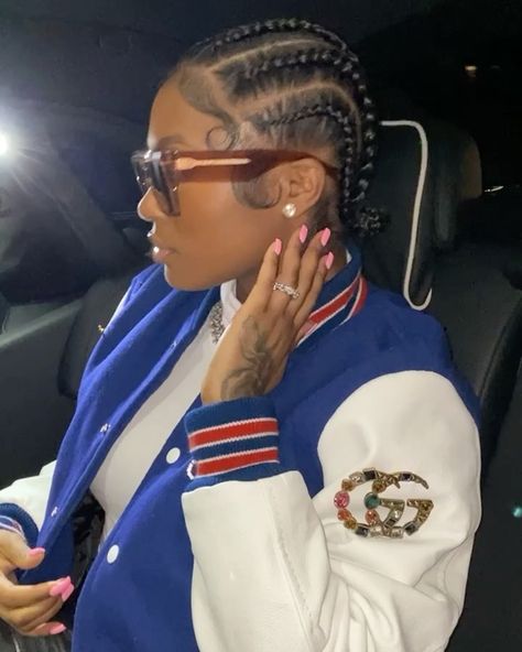 DESS DIOR on Instagram: “It’s the braids for me..” Dess Dior, Feed In Braids Hairstyles, Feed In Braid, Girls Braids, Cornrow Hairstyles, Sleek Hairstyles, Baddie Hairstyles, Braids For Black Hair, Girl Hair