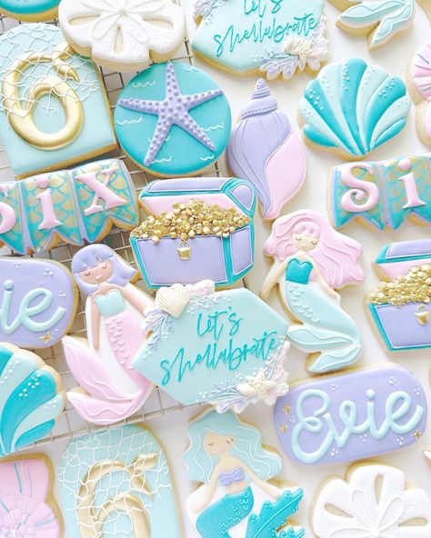 Let’s shellabrate! #mermaidcookies... - Sarah's Cookie Jar | Facebook Mermaid Sugar Cookies, Mermaid Cookie, Royal Cookies, Painted Cookies, Mermaid Cookies, Lilo And Stitch Drawings, Paint Cookies, Stitch Drawing, Birthday Cookies