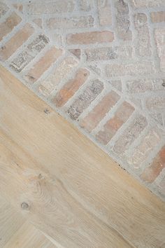 Herringbone Brick, Tile Trends, Brick Flooring, A Soldier, Wooden Floor, The Brick, Decoration Inspiration, Wood Bench, Wood Tile