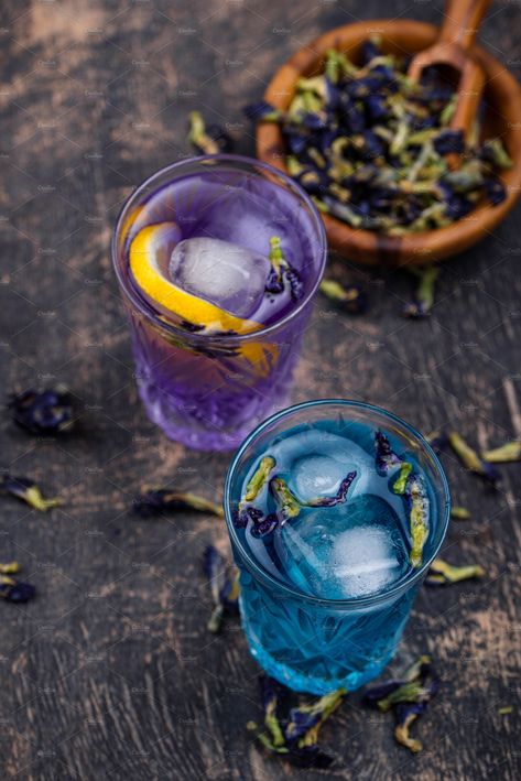 Cold blue and purple tea Butterfly p by Yulia Furman on @creativemarket Blue Pea Tea, Purple Tea, Butterfly Tea, Butterfly Blue, Butterfly Pea, Pea Flower, Pretty Drinks, Tea Recipes, Refreshing Drinks