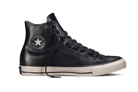 Converse 2015 Fall/Winter Chuck Taylor All Stars "Weatherized" Collection Black Leather Converse, Converse Star Player, Rubber Sneakers, Leather Converse, Mens Boots Fashion, Streetwear Shop, Star Shoes, Converse Sneakers, Gym Shoes