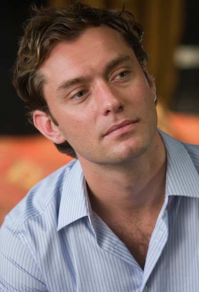 Jude Law Life: Why Jude Law is so lovely in "The Holiday" Michael Murray, Hey Jude, Jude Law, Hugh Dancy, Film Serie, Look At You, Good Looking Men, Celebrities Male, Favorite Celebrities