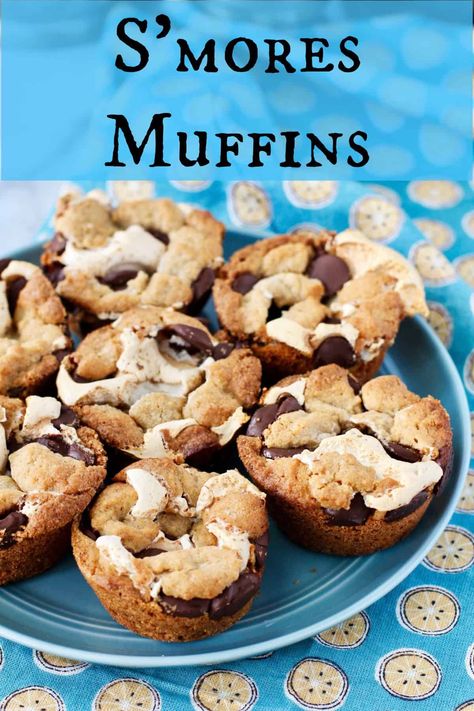 S'mores Muffins S’mores Muffins, Smores Muffins, Brunch Meals, Processor Recipes, Nutella Muffins, Muffins Recipes, Simple Muffin Recipe, Marshmallow Creme, Roasting Marshmallows