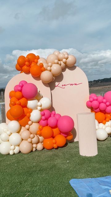 Birthday Decorations Summer, Hot Pink And Orange Balloons, Pink Orange Yellow Party Theme, Pink And Orange Birthday Party Aesthetic, Pink Orange Balloon Garland, Orange And Pink Balloon Garland, Pink And Orange Backdrop, Pink And Orange Balloon Arch, Pink And Orange Balloons