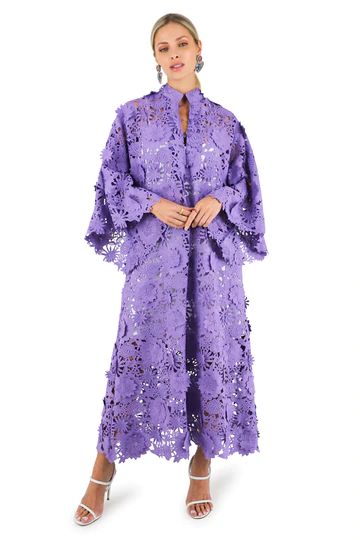 Shop our collection of vintage caftan dresses. Browse our short and long caftan styles that are versatile casual for the daytime and dressy for the evening. Lace Caftan, Kaftan Fashion, Caftan Dresses, Kaftan Design, African Lace Styles, Kaftan Designs, Stitching Ideas, Lace Styles, Beautiful Dress Designs