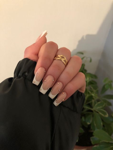 Uñas esculpidas, brillos French Nails With Diamonds, Nude Almond Nails, Gel Nails Diy, Casual Nails, Diamond Nails, Pink Acrylic Nails, Dream Nails, Fire Nails, Pretty Acrylic Nails