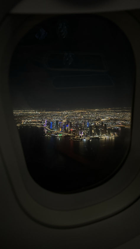 #travel #airplane #sky #city New York Flight, Flight Aesthetic, Wallpaper Airplane, Airplane Aesthetic, Traveling Aesthetic, Travel Airplane, Nyc Lifestyle, Sky City, Airport Aesthetic