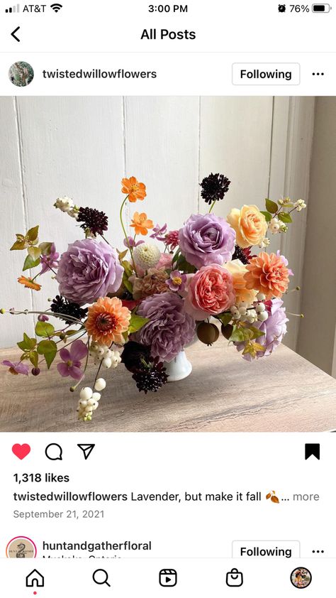 Fall Wedding Flowers Purple, Orange And Purple Wedding Flowers, Bottle Arrangements, Florist Life, Barn Wedding Flowers, Apricot Wedding, Flowers Roses Bouquet, Burgundy Wedding Flowers, Early Fall Weddings