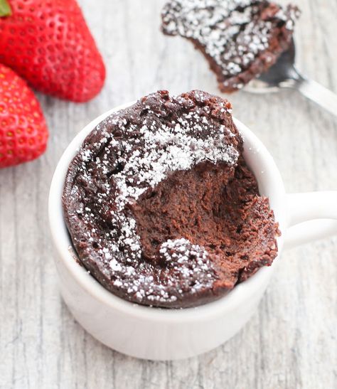 Whether you’re in the mood for a quick treat or you’re looking for something easy and special to make for Valentine’s Day, this flourless chocolate mug cake should do the trick. After taking a month hiatus from baking desserts, this weekend I went a little crazy. I baked dozens of cookies, fried beignets, and microwaved half … Mug Cake Micro Onde, Flourless Mug Cake, Vegan Mug Cake, Coffe Mug Cake, Vegan Mug Cakes, Microwave Cake, Chocolate Mug Cake, Mug Cake Microwave, Cake Mug