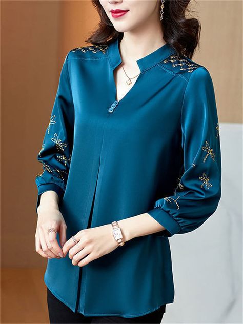 https://photos.app.goo.gl/xAZJUgNifB4i7irS7 Three Quarter Sleeve Blouses, Ladies Office, Mother Shirts, Summer Blouses, Spring Tops, Women Clothes, Office Lady, Ladies Tops Fashion, Blouse Styles