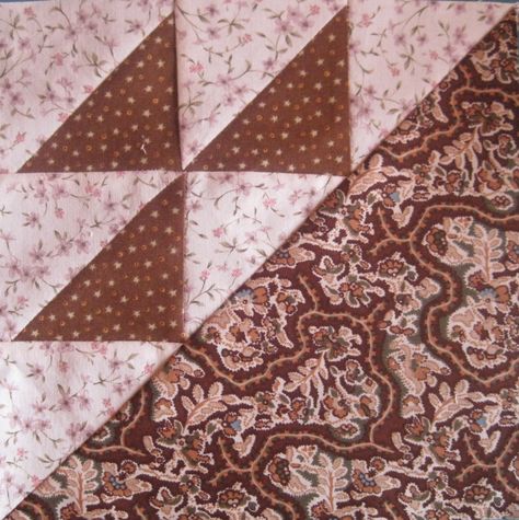 Civil War Quilt – Block 9 – Birds in the Air | Lillian's Cupboard Barbara Brackman Quilts, Reproduction Quilts, Block Quilts, Primitive Quilts, Civil Wars, Block Quilt, Quilt Square, Strip Quilts, Sampler Quilt