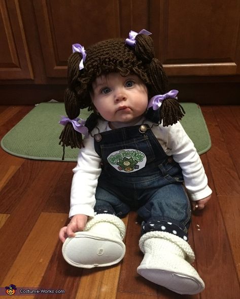 Cabbage Patch Doll Costume, Cabbage Patch Kids Costume, Madeline Costume, Cabbage Patch Costume, Baby Cabbage, Original Halloween Costumes, Old Halloween Costumes, Baby Diy Sewing, Halloween Costumes 2014