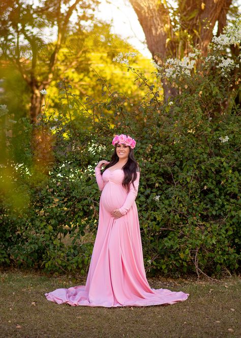 Pregnant Model, Pregnant Lady, Maternity Photoshoot, Pregnancy Photoshoot, Pregnant Women, Maternity Dresses, Dresses, Quick Saves