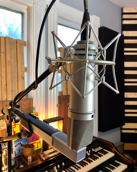 Neumann U87, Sennheiser 441-U Studio Microphone, Neumann U87, Neumann Microphone, Sennheiser Microphone, Microphone Studio, Microphone Preamp, Recording Studio Design, Home Recording Studio, Recording Studio